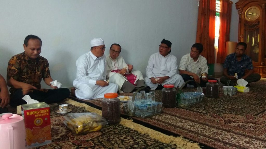 kunjungan bapak uskup ke mui tangerang 4